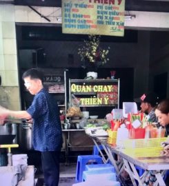 Quán chay Thiên Ý- dì Năm – Hồng Bàng